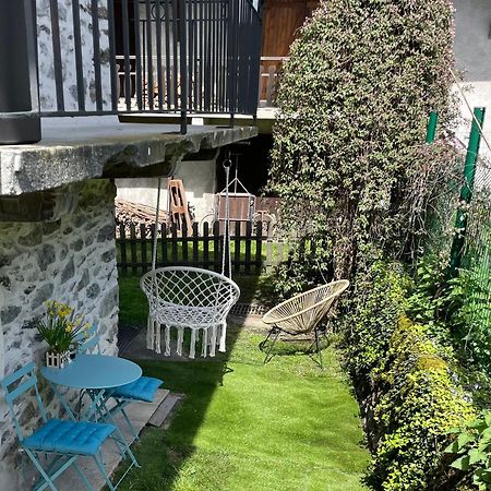 La Tour Charmant Tres Bien Situe Minimum 2 Nuits Merci Tours-en-Savoie Bagian luar foto